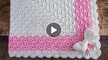 Crochet Shell Stitch Baby Blanket in the Round ???? (PRETTY Giant Granny Square Pattern!)